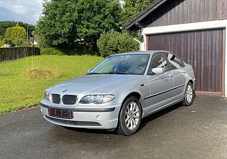 BMW 318i - E46