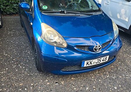 Toyota Aygo (X) Aygo (X) 1,0 -
