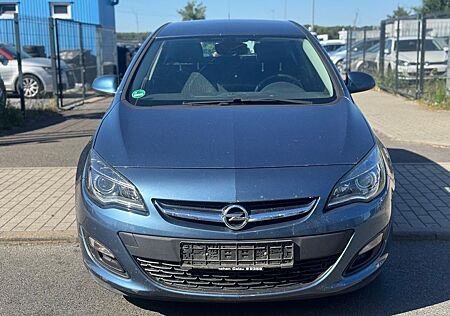 Opel Astra J 1.4 Lim. 1.Hand/78TKM/Tempomat