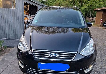 Ford Galaxy 2,0 TDCi 103kW DPF Titanium PowerShif...
