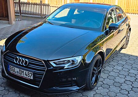 Audi A3 1.4 TFSI cod ultra Attraction Limousine
