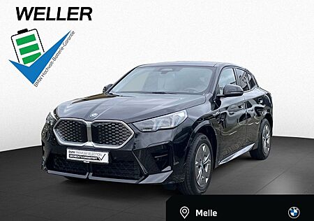 BMW iX2 xDrive30 359,-/Anz M-Sport AHK HK ALED DAPro