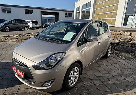 Hyundai ix20 blue**KLIMA+ALLWETTER+AHK+TAGFAHRLICHT**