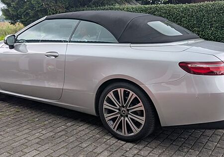 Mercedes-Benz E 200 Autom. - Cabrio - AHK - Garantie