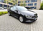 VW Passat Variant Volkswagen 2.0 TDI SCR Business Variant ...