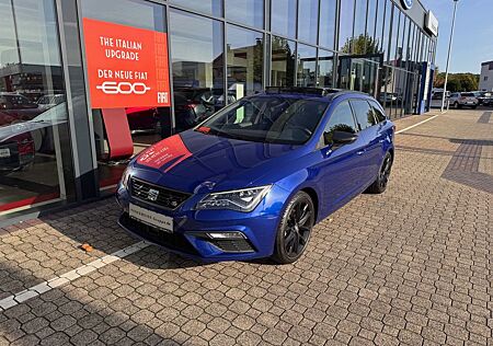 Seat Leon ST FR Black Matt Edition Pano LED Beats 18"