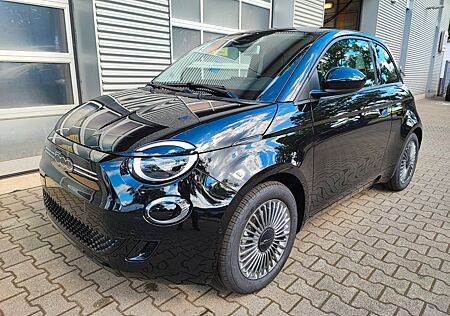 Fiat 500E 3+1