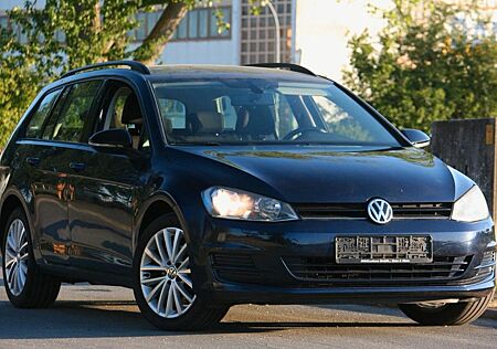 VW Golf Volkswagen 1.6 TDI Schnäppchen mit Zahnriemen NEU
