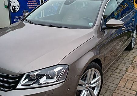 VW Passat Variant Volkswagen Highline*1,8 TSI DSG