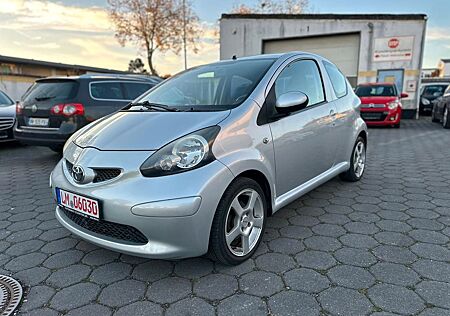Toyota Aygo (X) Aygo AYGO City / TÜV Neu