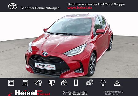 Toyota Yaris 1.5 Hybrid Team D