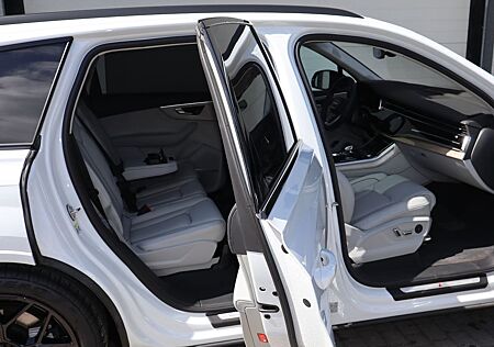 Audi Q7 S-Line 55 TFSI e qu exclusive / UPE 137.135,-