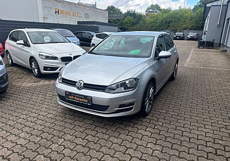 VW Golf Volkswagen VII Lim. Lounge BMT* PDC*Tempo*SHZ*MFL*