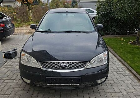 Ford Mondeo 2,0 Titanium Titanium