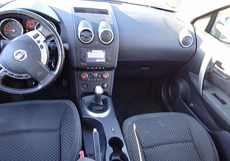 Nissan Qashqai+2 Qashqai+2 1.6 Visia Visia