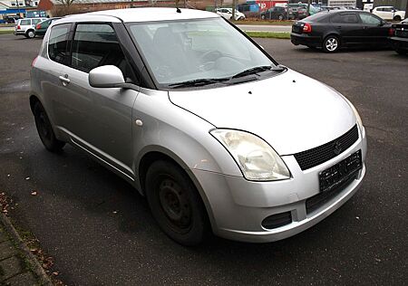 Suzuki Swift 1,3 Comfort KLIMA