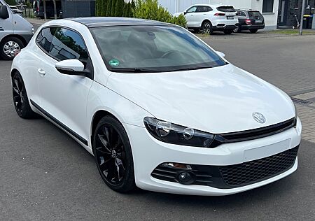 VW Scirocco Volkswagen 1.4 TSI Sport Schiebed. Alarm Leder Alu