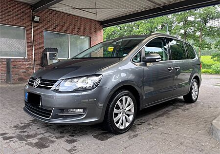 VW Sharan Volkswagen 2.0 TDI 130kW BMotion Tech Highline H...