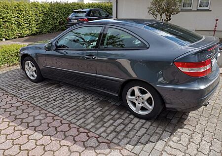 Mercedes-Benz CLC 180 KOMPRESSOR -