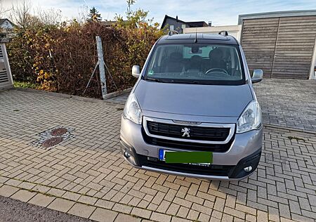 Peugeot Partner Tepee Tepee Active BlueHDi 120 S/S A...
