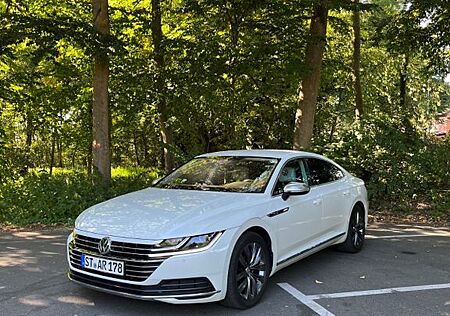 VW Arteon Volkswagen 2.0 TDI SCR Elegance Elegance