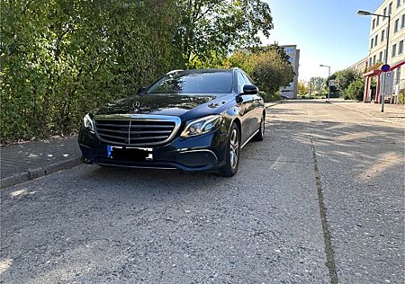 Mercedes-Benz E 350 d T EXCLUSIVE Autom. EXCLUSIVE