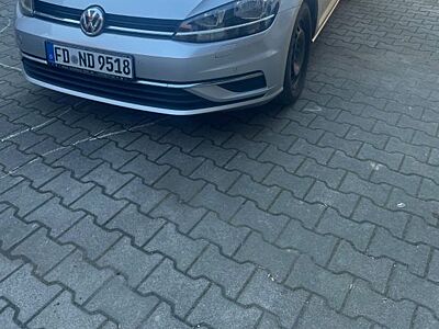 Volkswagen Golf 1.6 TDI BMT DSG Comfortline Variant Com...