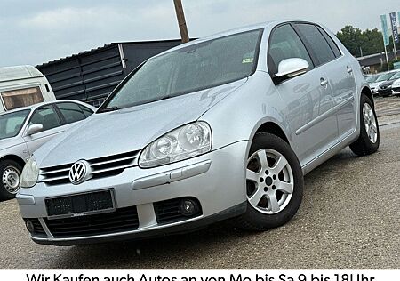 VW Golf Volkswagen V Lim. United