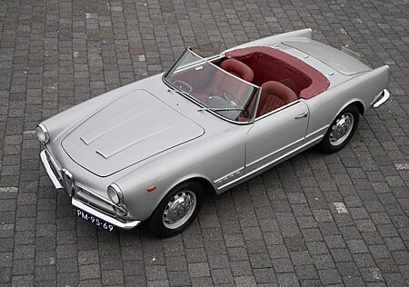 Alfa Romeo Spider 2000 Touring