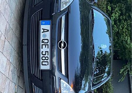 Opel Corsa 1.2 16V Sport Sport