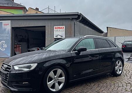 Audi A3 1.4 TFSI Attraction Sportback Attraction