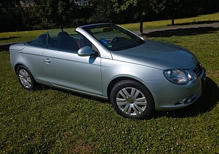 Volkswagen Eos 1.6 FSI 1.Hand Cabrio 14200Km Nichtraucher