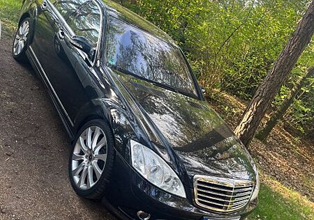 Mercedes-Benz S 500 4matic -AMG Packet ab Werk