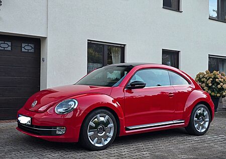 VW Beetle Volkswagen 2.0 TDI DSG Design Design