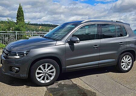 VW Tiguan Volkswagen 1.4 TSI 90 BlueMot Tec CUP Sport & St...