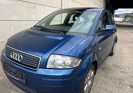 Audi A2 1.4TDI OPEN-SKY PANORAMA/PDC/SPORTSITZE/EURO4