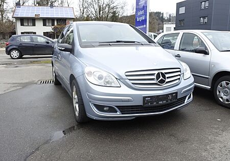 Mercedes-Benz B 200 Edition 4-türig