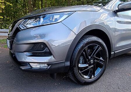 Nissan Qashqai 1.3 DIG-T N-CONNECTA N-CONNECTA