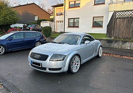 Audi TT Coupe 1.8T [11/27 TÜV Neu] BOSE Sitzheizung