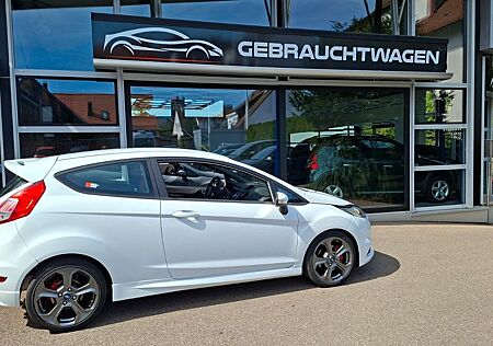 Ford Fiesta ST LEDER, KLIMA, ALU