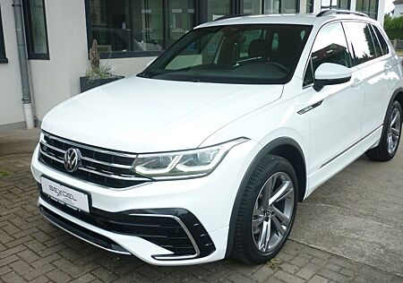 VW Tiguan Volkswagen 2.0 TDI R-Line 4Motion AHK