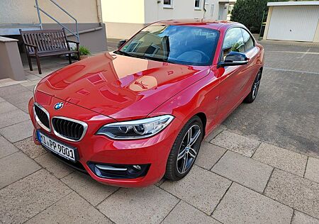 BMW 220i Coupé Sport Line 2014