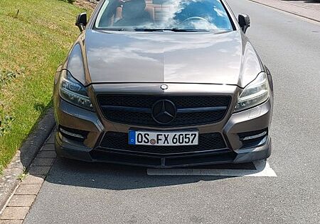 Mercedes-Benz CLS 500 4MATIC -