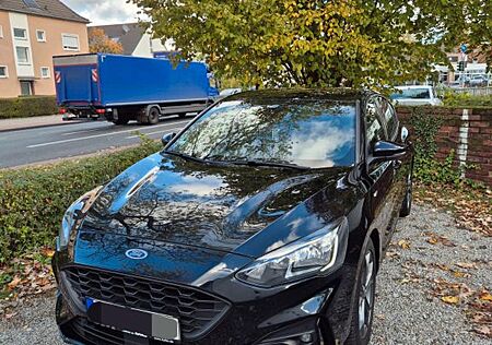 Ford Focus 2,0 EcoBlue Active ST-Line