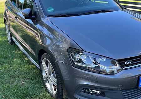 VW Polo Volkswagen R-Line 1.2 TSI 66kW BMT DSG Comfortline