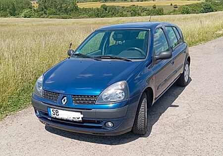 Renault Clio 1.2 16V Authentique Authentique