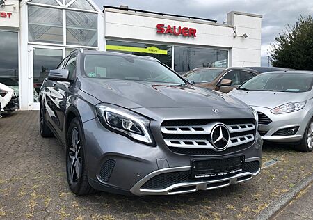 Mercedes-Benz GLA 180 GLA -Klasse