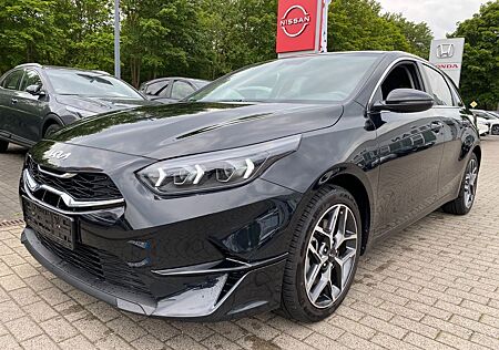 Kia Cee'd Ceed/LED/Allwetter/Kamera/Lenkradhzg.