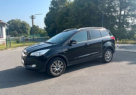 Ford Kuga 1,6 EcoBoost 2x4 110kW Individual Indiv...
