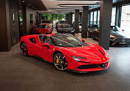 Ferrari SF90 gebraucht kaufen Ferrari SF90 Spider*Lift*Carbon*